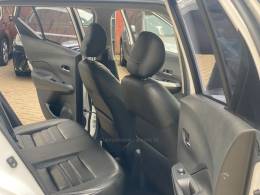 NISSAN - KICKS - 2022/2022 - Branca - R$ 103.000,00