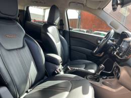 FIAT - TORO - 2021/2021 - Preta - R$ 123.000,00