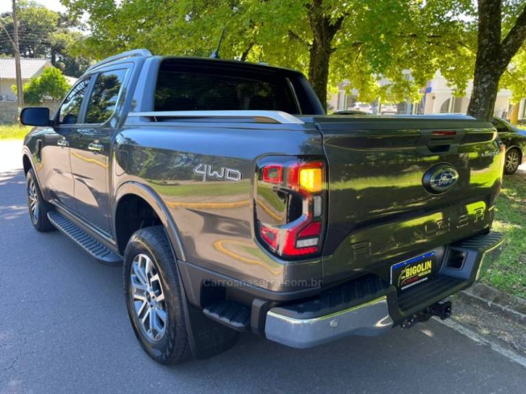 FORD - RANGER - 2025/2025 - Cinza - R$ 325.000,00