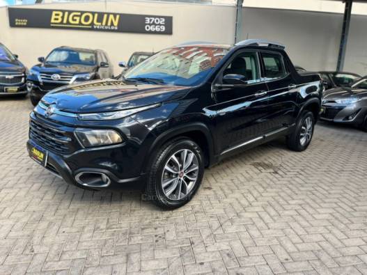 FIAT - TORO - 2021/2021 - Preta - R$ 123.000,00