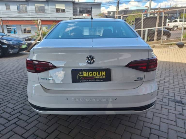 VOLKSWAGEN - VIRTUS - 2020/2020 - Branca - R$ 79.000,00
