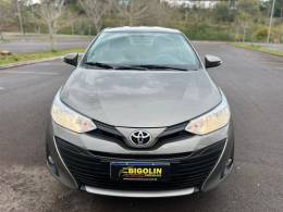 TOYOTA - YARIS - 2020/2020 - Cinza - R$ 82.000,00