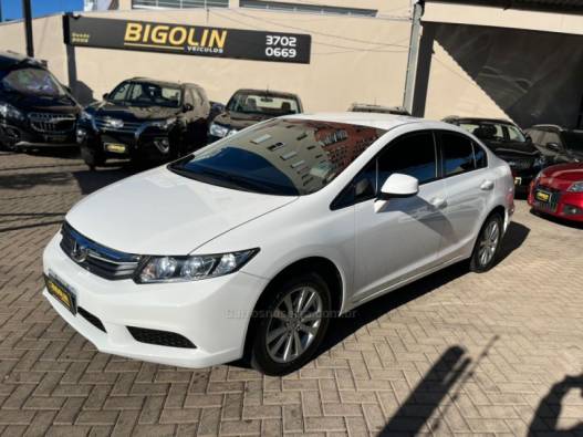 HONDA - CIVIC - 2016/2016 - Branca - R$ 78.000,00