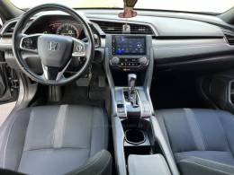 HONDA - CIVIC - 2021/2021 - Prata - R$ 125.000,00