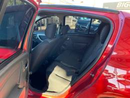 RENAULT - SANDERO - 2014/2014 - Vermelha - R$ 35.000,00