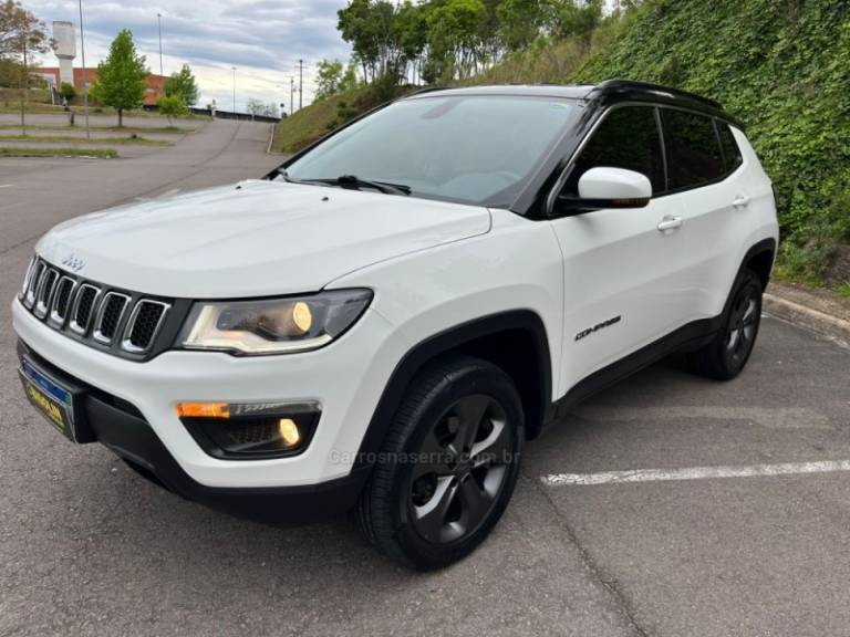 JEEP - COMPASS - 2018/2018 - Branca - R$ 106.000,00