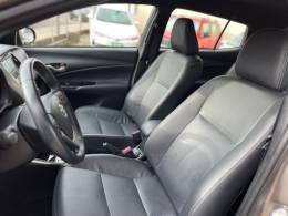 TOYOTA - YARIS - 2020/2020 - Cinza - R$ 86.000,00