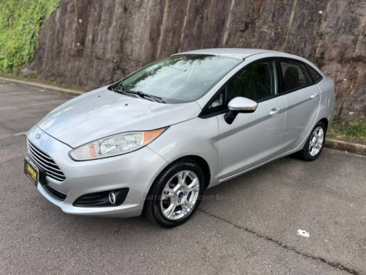 FORD - FIESTA - 2014/2014 - Prata - R$ 43.000,00