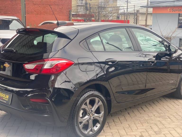 CHEVROLET - CRUZE - 2020/2020 - Preta - R$ 99.000,00