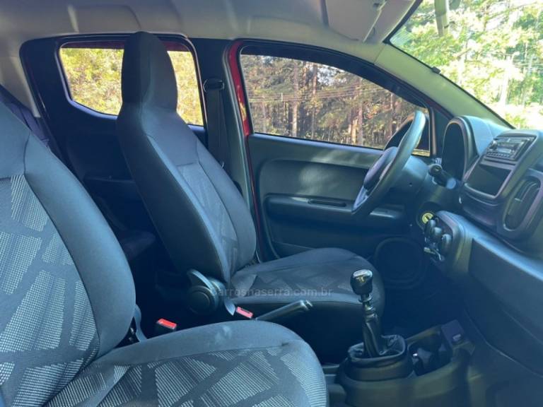 FIAT - MOBI - 2019/2019 - Vermelha - R$ 48.000,00