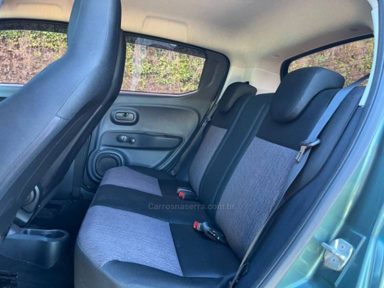 FIAT - MOBI - 2017/2017 - Verde - R$ 48.000,00