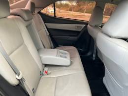 TOYOTA - COROLLA - 2018/2018 - Preta - R$ 93.000,00