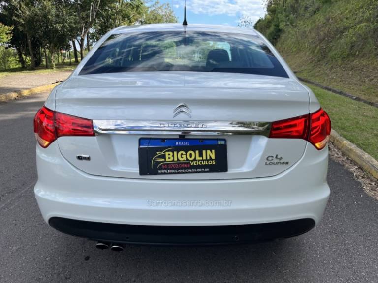 CITROËN - C4 LOUNGE - 2014/2014 - Branca - R$ 49.000,00