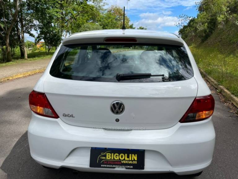 VOLKSWAGEN - GOL - 2012/2012 - Branca - R$ 33.000,00