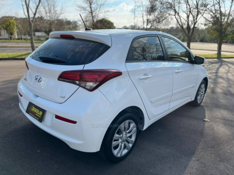 HYUNDAI - HB20 - 2019/2019 - Branca - R$ 66.000,00
