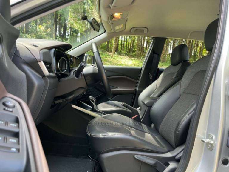 CHEVROLET - MONTANA - 2023/2023 - Prata - R$ 115.000,00