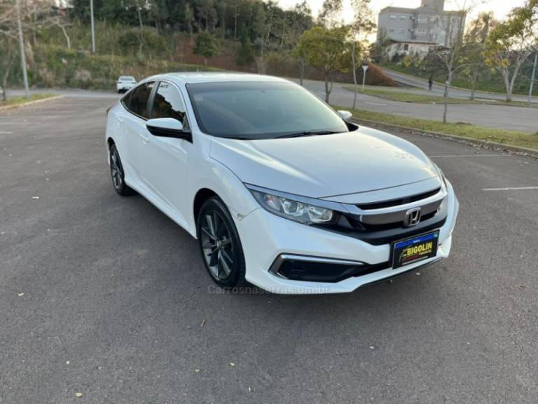 HONDA - CIVIC - 2021/2021 - Branca - R$ 124.000,00