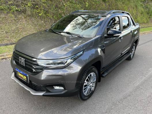 FIAT - STRADA - 2023/2023 - Prata - R$ 122.000,00