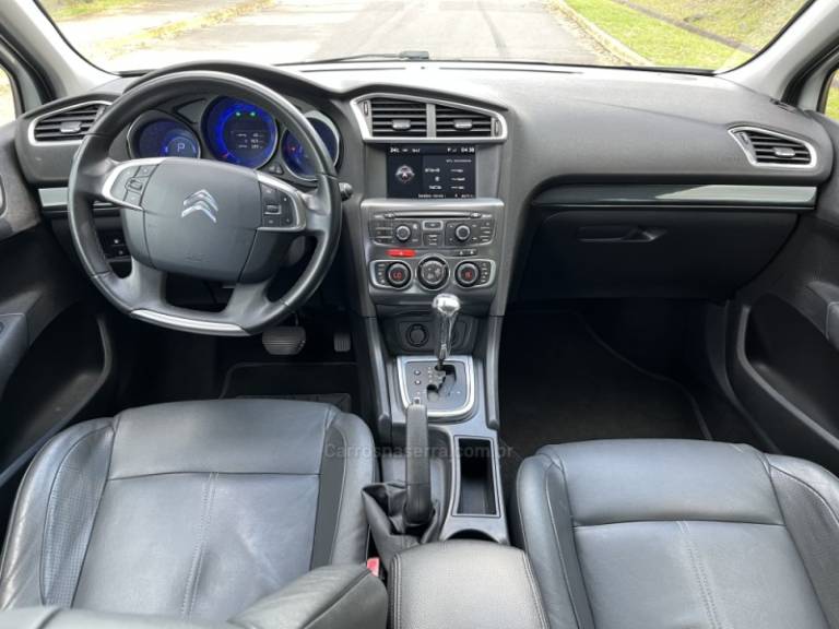 CITROËN - C4 LOUNGE - 2014/2014 - Branca - R$ 49.000,00