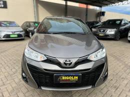 TOYOTA - YARIS - 2020/2020 - Cinza - R$ 86.000,00