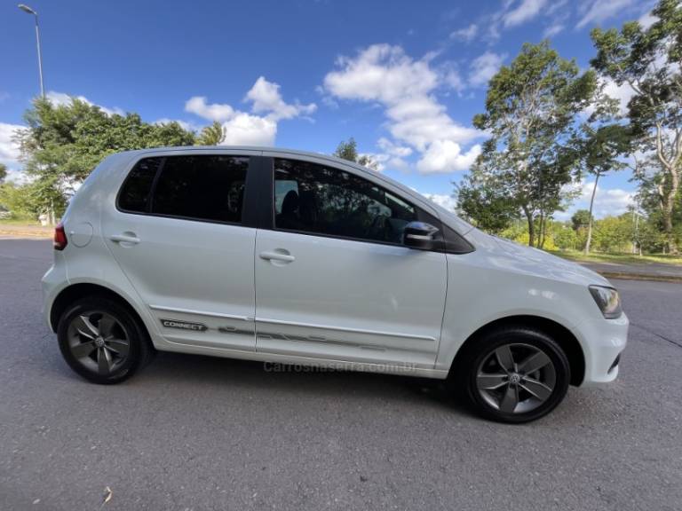 VOLKSWAGEN - FOX - 2018/2018 - Branca - R$ 57.000,00