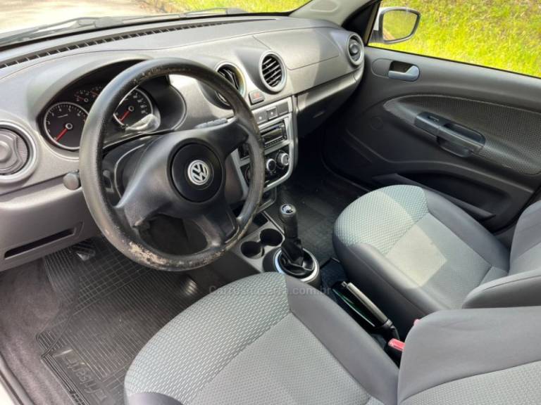 VOLKSWAGEN - GOL - 2012/2012 - Branca - R$ 33.000,00