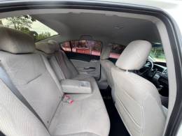 HONDA - CIVIC - 2016/2016 - Branca - R$ 78.000,00