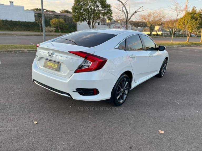 HONDA - CIVIC - 2021/2021 - Branca - R$ 124.000,00