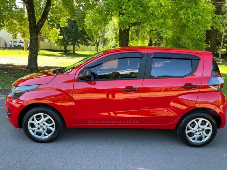 FIAT - MOBI - 2019/2019 - Vermelha - R$ 48.000,00