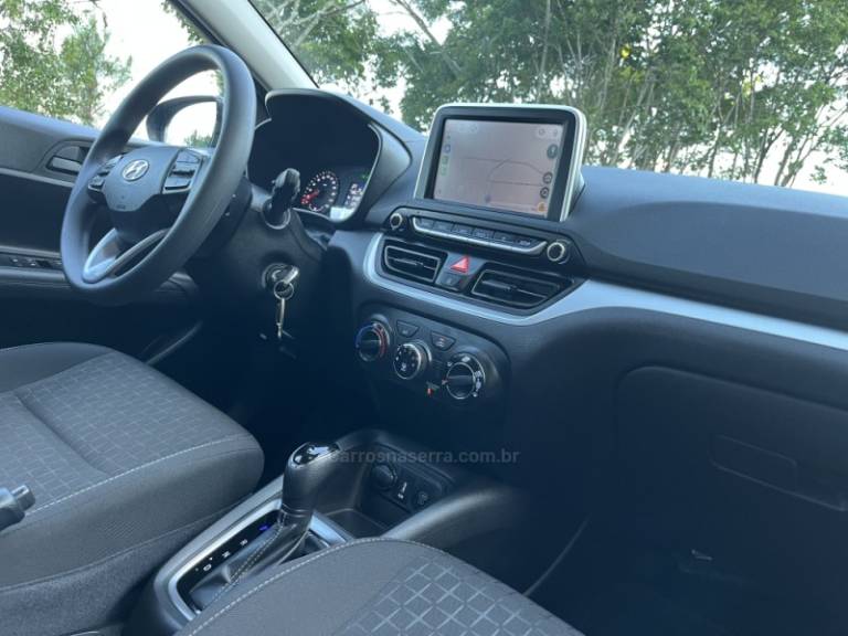 HYUNDAI - HB20 - 2024/2024 - Azul - R$ 86.000,00