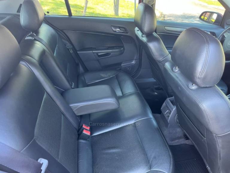 CHEVROLET - VECTRA - 2010/2010 - Vermelha - R$ 42.000,00