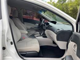 HONDA - CIVIC - 2016/2016 - Branca - R$ 78.000,00