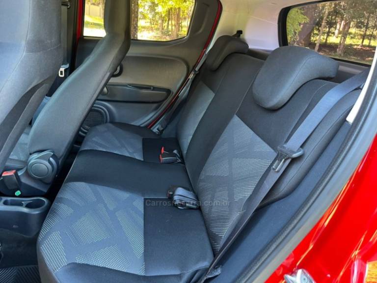 FIAT - MOBI - 2019/2019 - Vermelha - R$ 48.000,00