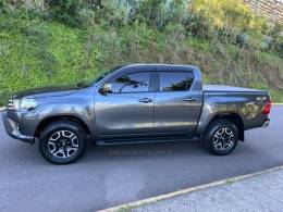 TOYOTA - HILUX - 2018/2018 - Cinza - R$ 188.000,00