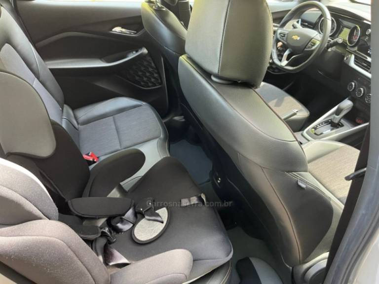 CHEVROLET - MONTANA - 2023/2023 - Prata - R$ 115.000,00