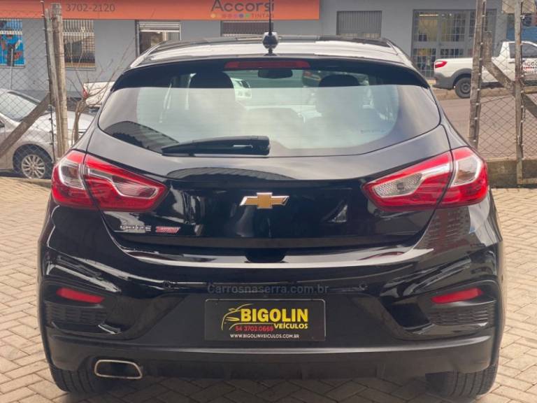 CHEVROLET - CRUZE - 2020/2020 - Preta - R$ 99.000,00