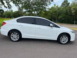 HONDA - CIVIC - 2016/2016 - Branca - R$ 78.000,00