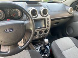FORD - FIESTA - 2011/2011 - Preta - R$ 34.000,00