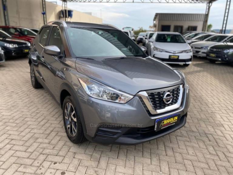 NISSAN - KICKS - 2019/2019 - Cinza - R$ 85.000,00