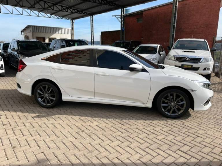 HONDA - CIVIC - 2020/2020 - Branca - R$ 120.000,00