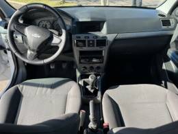 CHEVROLET - VECTRA - 2008/2008 - Branca - R$ 36.000,00