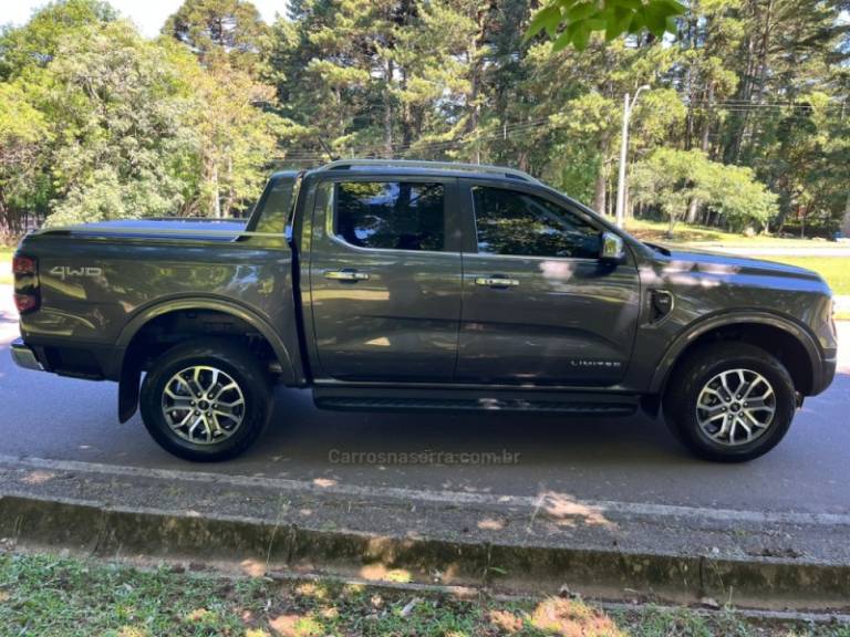 FORD - RANGER - 2025/2025 - Cinza - R$ 325.000,00
