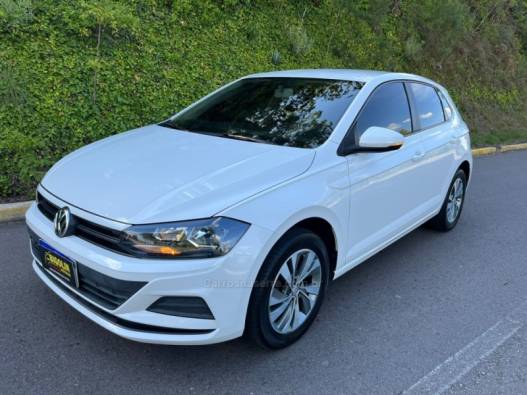 VOLKSWAGEN - POLO - 2020/2020 - Branca - R$ 80.000,00