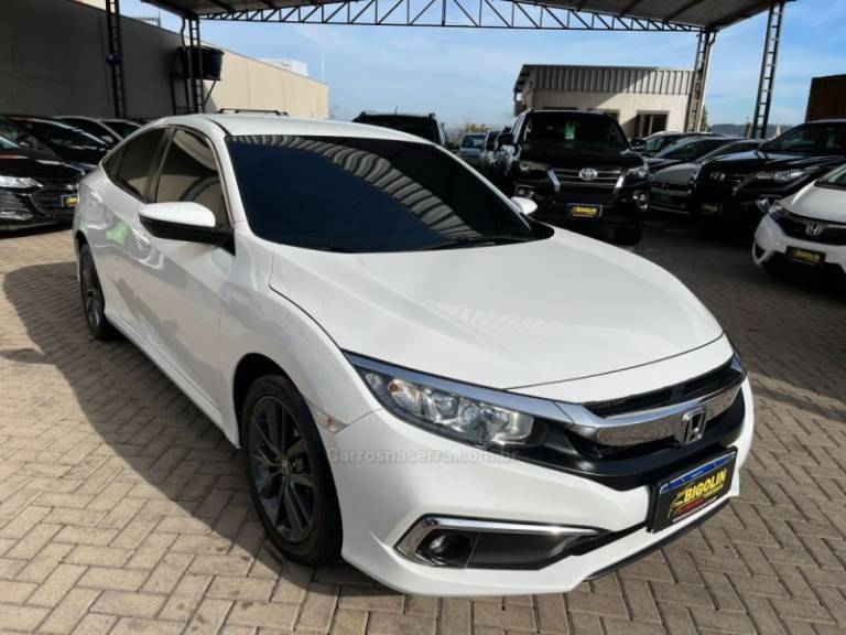 HONDA - CIVIC - 2020/2020 - Branca - R$ 120.000,00