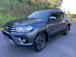 TOYOTA - HILUX - 2018/2018 - Cinza - R$ 188.000,00