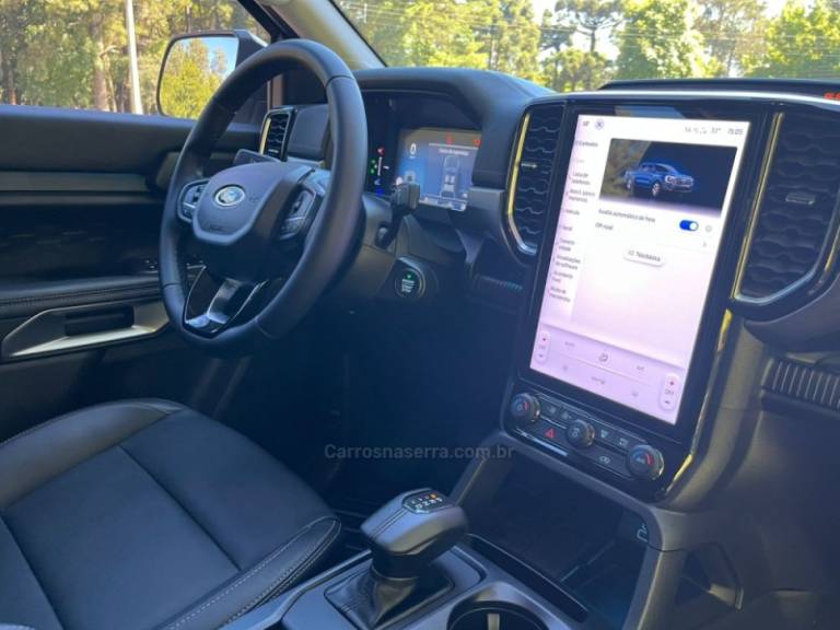FORD - RANGER - 2025/2025 - Cinza - R$ 325.000,00