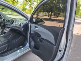 CHEVROLET - SONIC - 2013/2013 - Prata - R$ 45.000,00