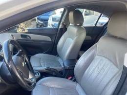 CHEVROLET - CRUZE - 2012/2012 - Branca - R$ 58.000,00