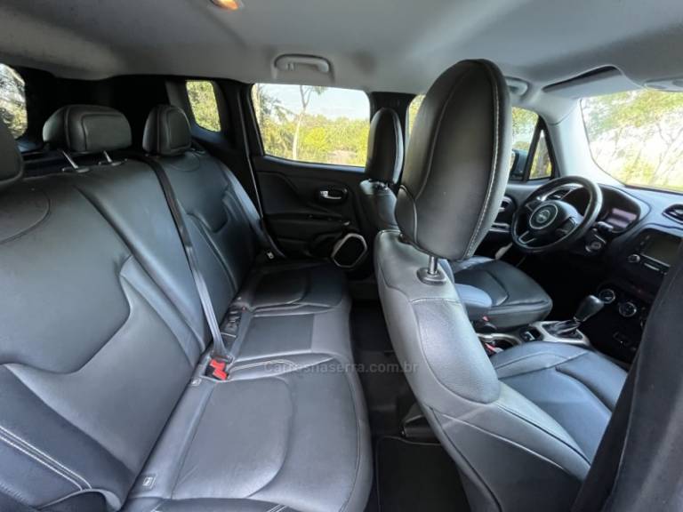 JEEP - RENEGADE - 2016/2016 - Prata - R$ 72.000,00